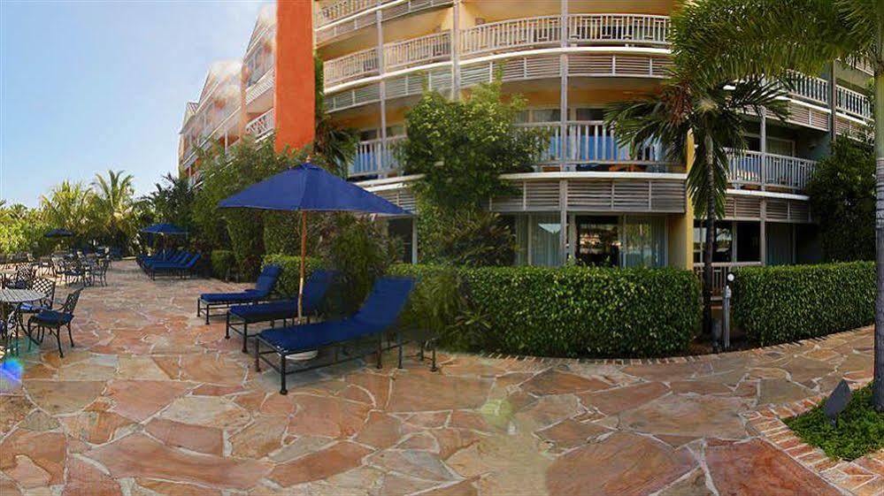 Pelican Bay Hotel Freeport Exteriör bild